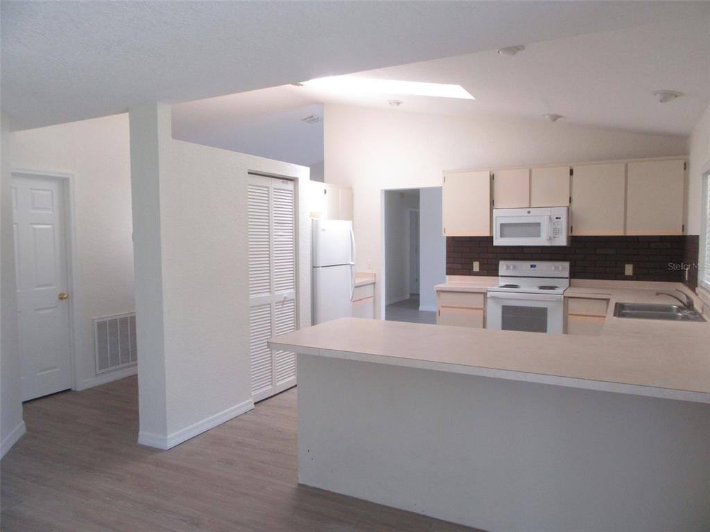Apartment for rent at 27289 Porto Nacional Dr, Punta Gorda, FL 33983