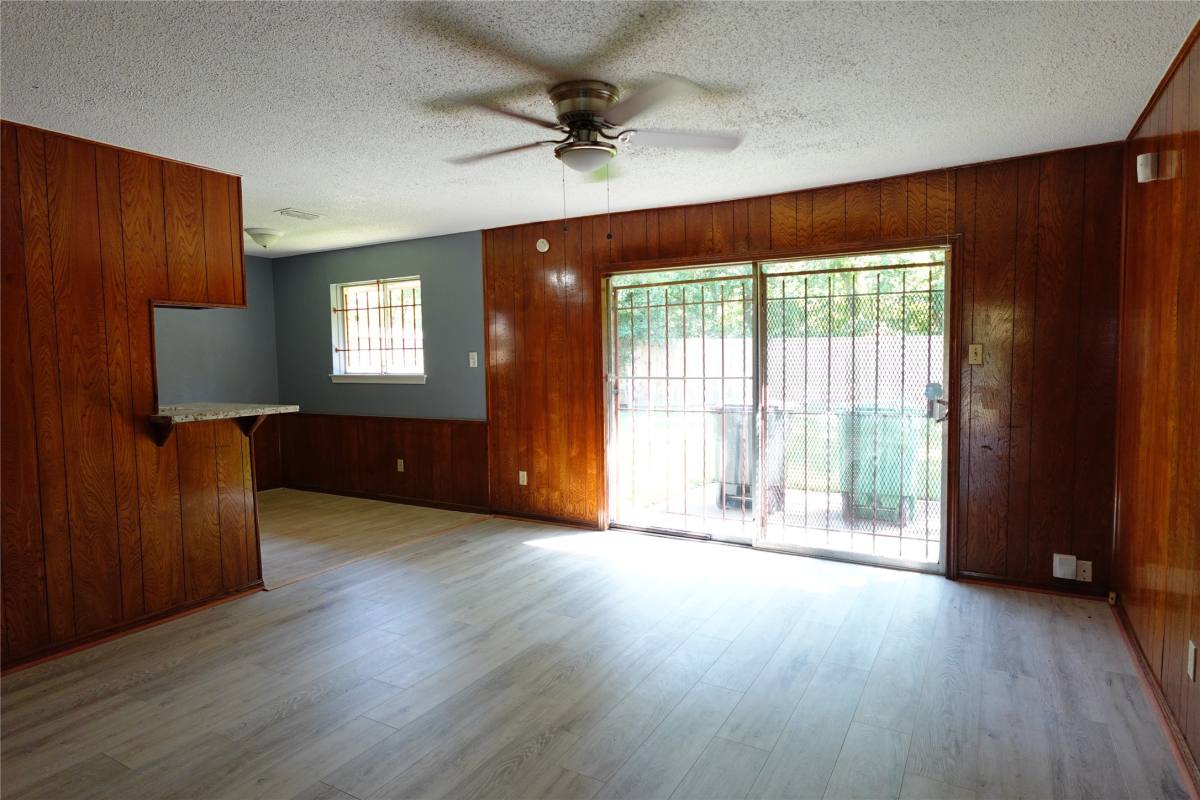 Apartment for rent at 10642 Wolbrook St, Houston, TX 77016