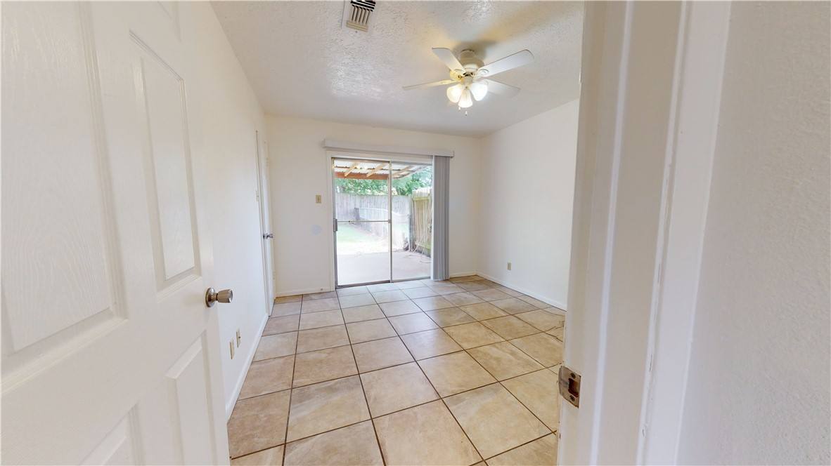 Apartment for rent at 809 Llano Place #809, College Station, TX 77840