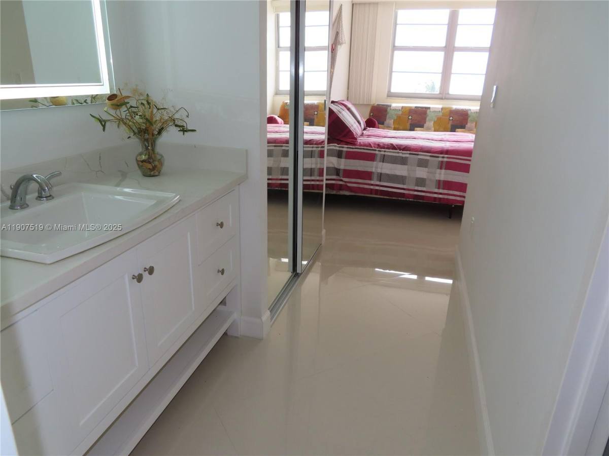 Apartment for rent at 5701 Collins Ave #304, Miami Beach, FL 33140