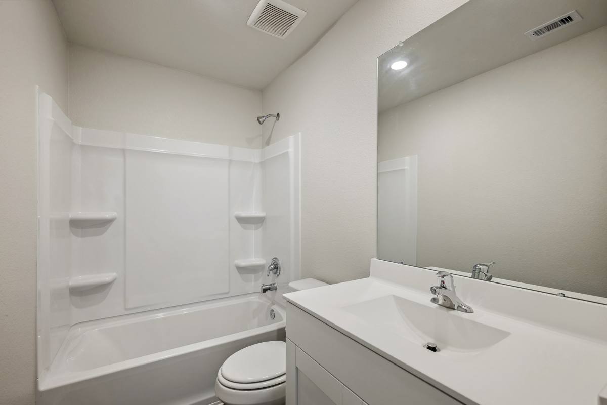 Apartment for rent at 10387 Red Cardinal Dr, Cleveland, TX 77328