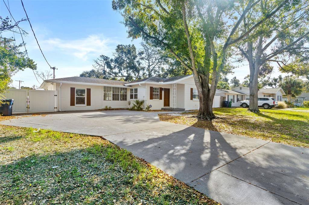 Apartment for rent at 2302 S Thixton Court, Tampa, FL 33629