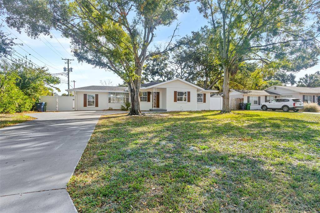 Apartment for rent at 2302 S Thixton Court, Tampa, FL 33629
