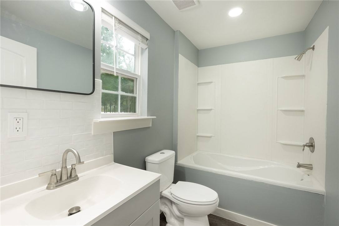 Apartment for rent at 341 Little Berry Dr #341, Somerville, TX 77879