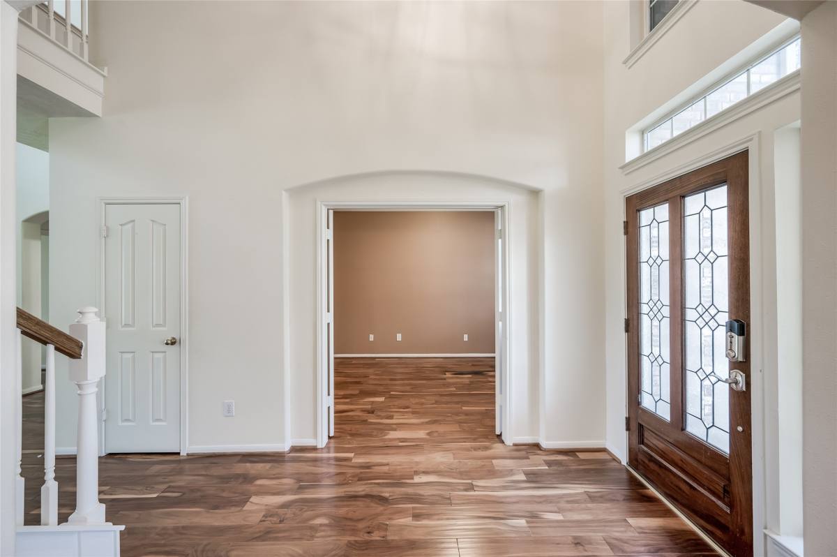 Apartment for rent at 3402 Caloway Court, Missouri City, TX 77459