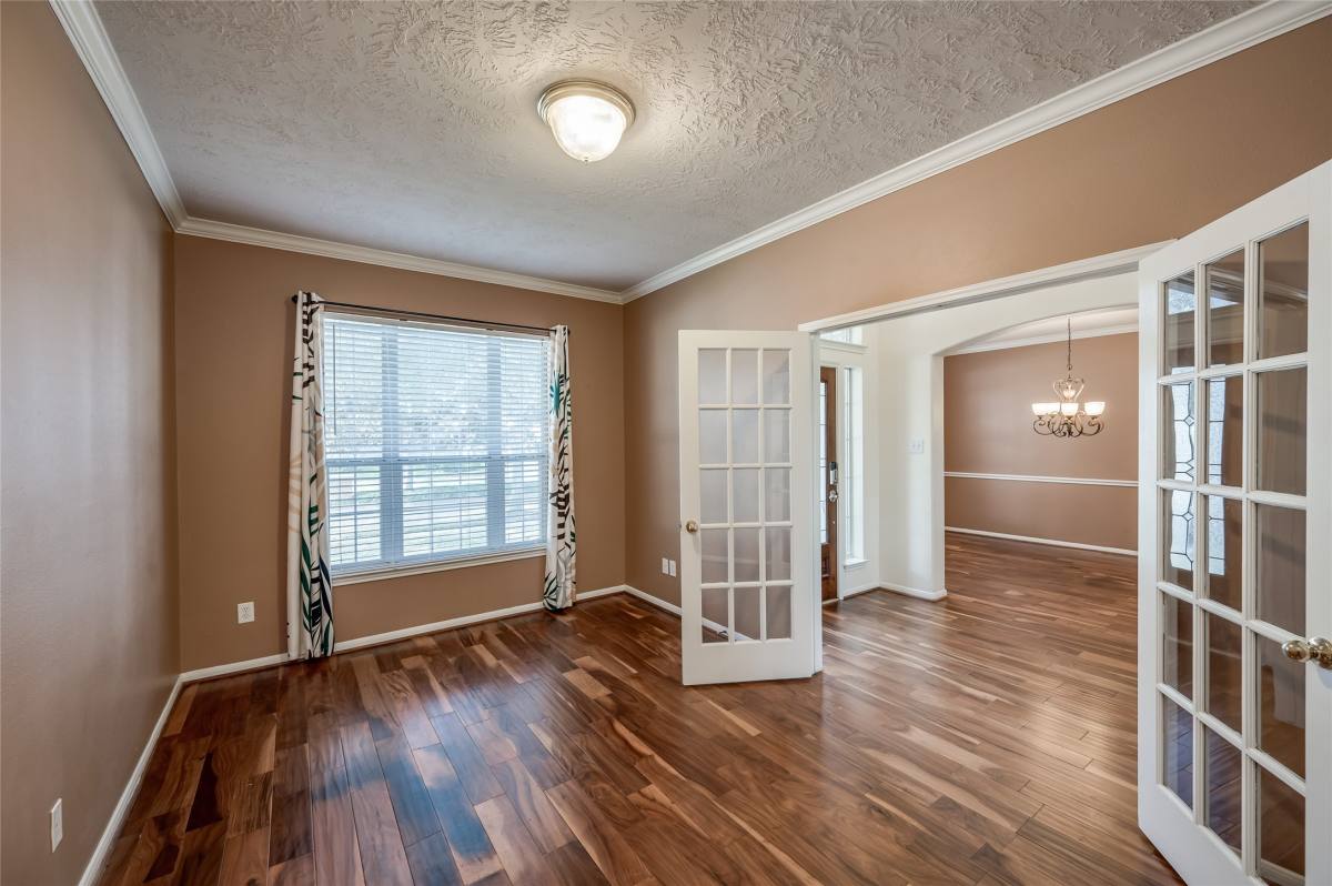 Apartment for rent at 3402 Caloway Court, Missouri City, TX 77459