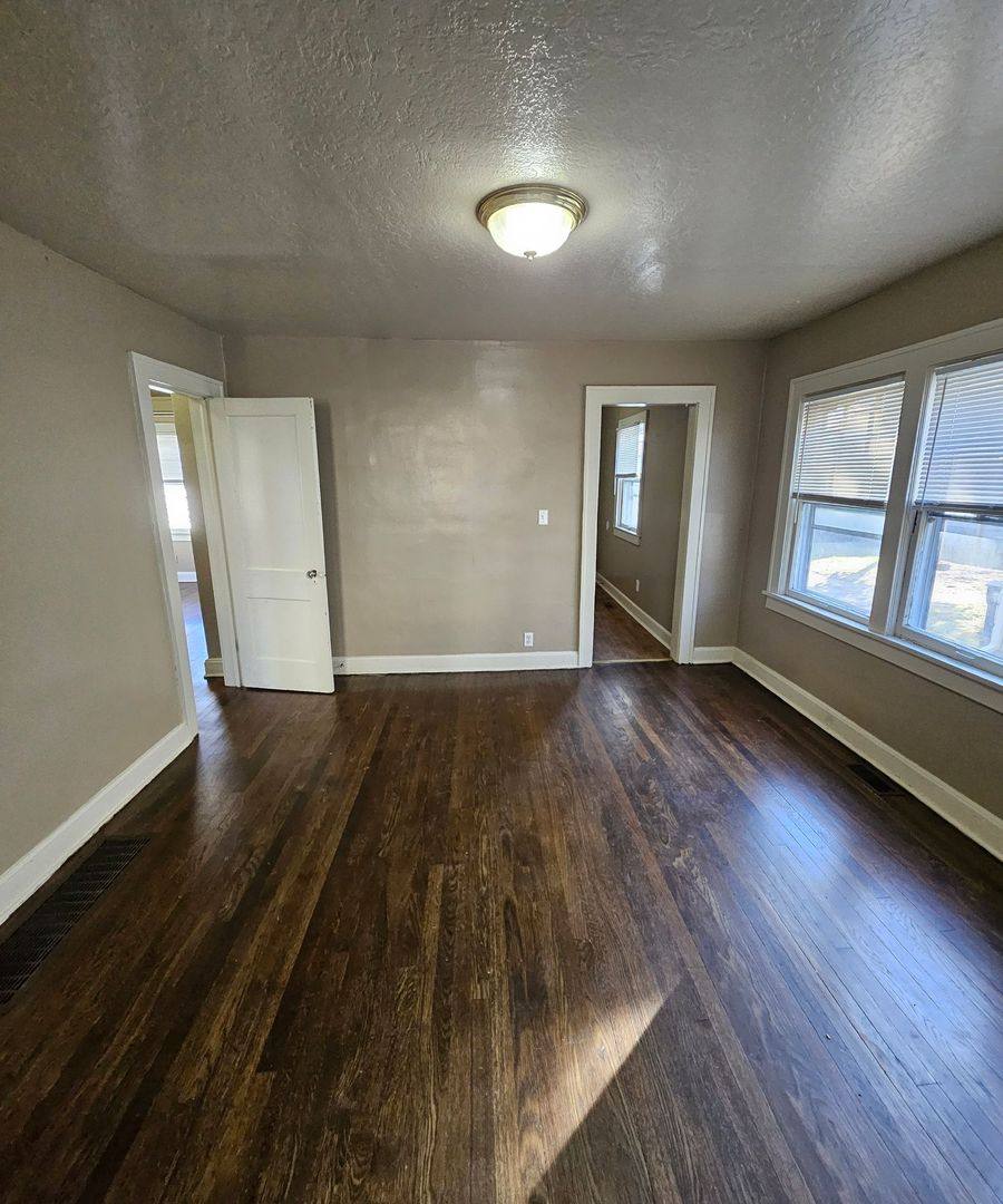 Apartment for rent at 5405 5407 Harrison St, Kansas City, MO 64110