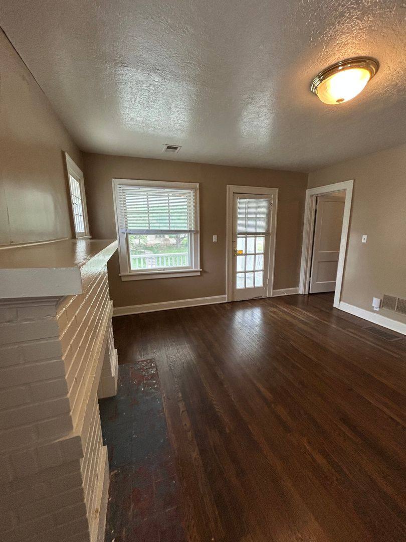Apartment for rent at 5405 5407 Harrison St, Kansas City, MO 64110