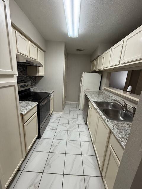 Apartment for rent at 14550 Fonmeadow Dr #1002, Houston, TX 77035