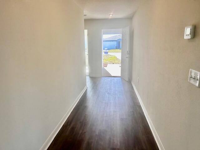 Apartment for rent at 1252 Stone Ridge Circle, Sebring, FL 33870