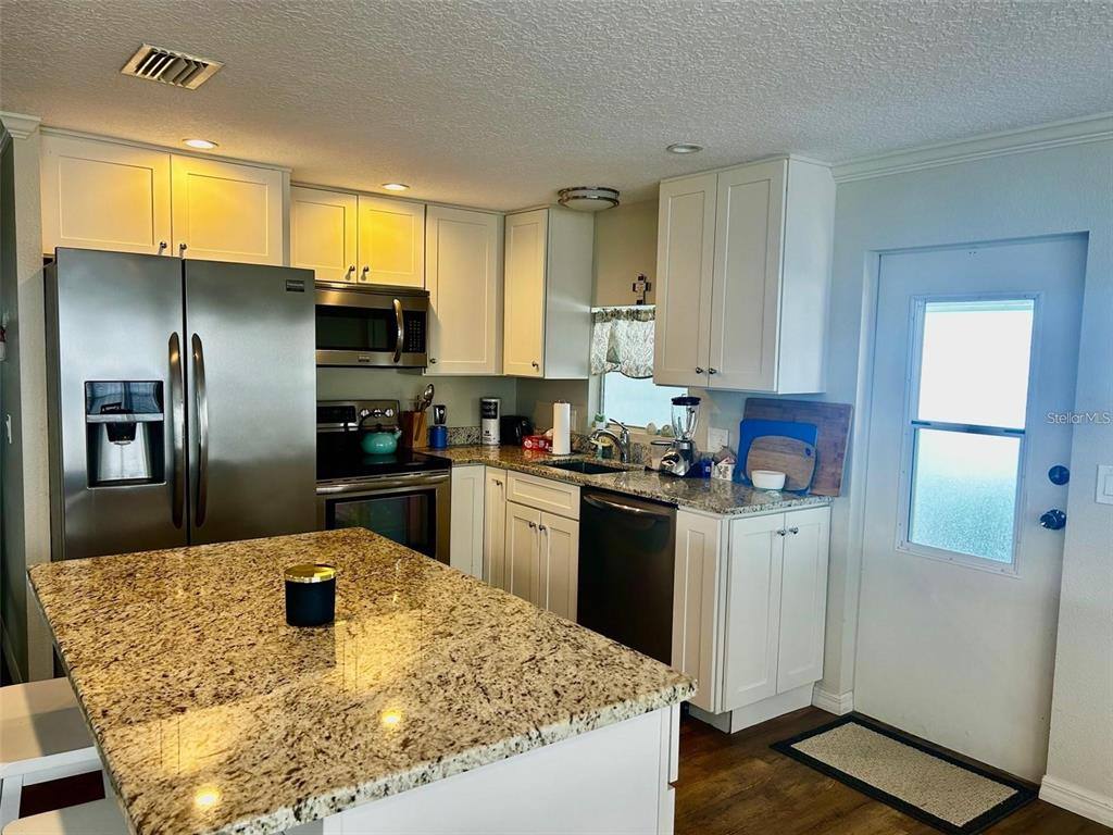 Apartment for rent at 5742 Camelot Dr N, Sarasota, FL 34233