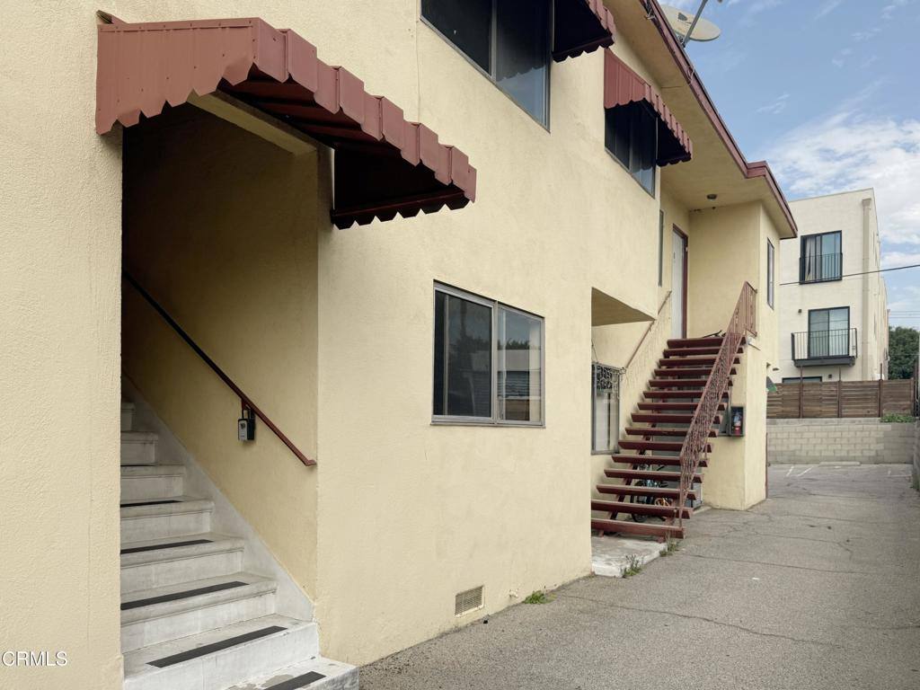 Apartment for rent at 2729 Glassell St #4, Los Angeles, CA 90026