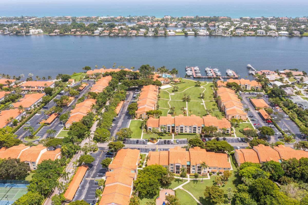 Condo for rent at 167 Yacht Club Way #104, Lake Worth, FL 33462