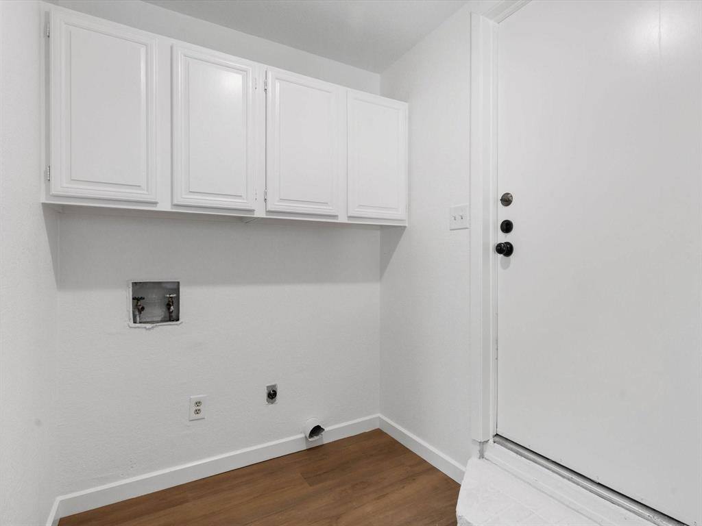 Apartment for rent at 1117 S Rusk St, Weatherford, TX 76086