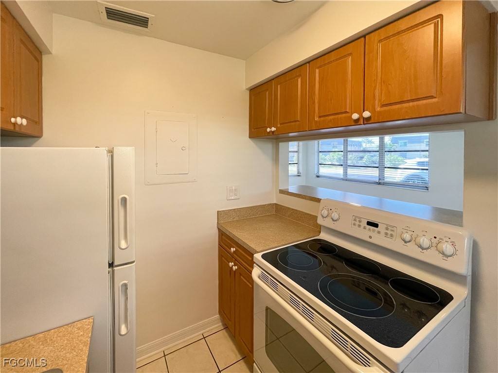 Apartment for rent at 4009 SE 19th Ave #3, Cape Coral, FL 33904