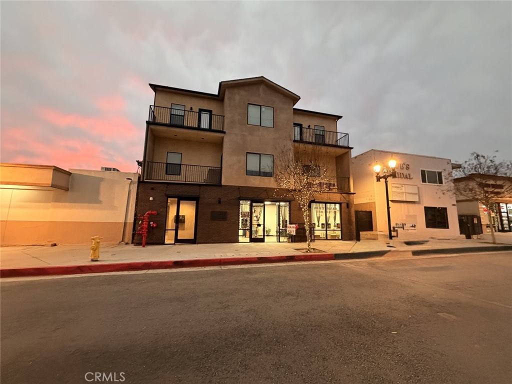 Apartment for rent at 511 N Azusa Ave #203, Azusa, CA 91702