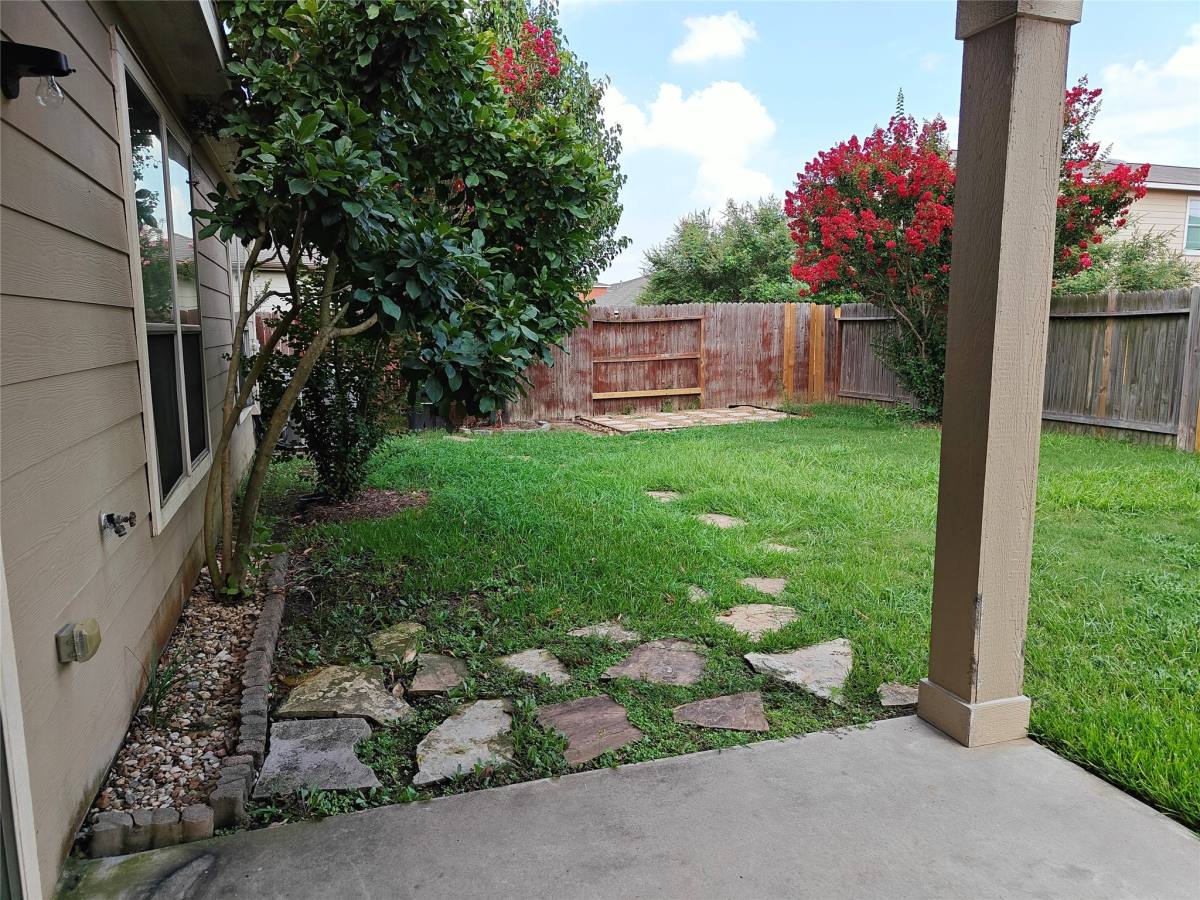 Apartment for rent at 7915 Moss Springs Court, Cypress, TX 77433