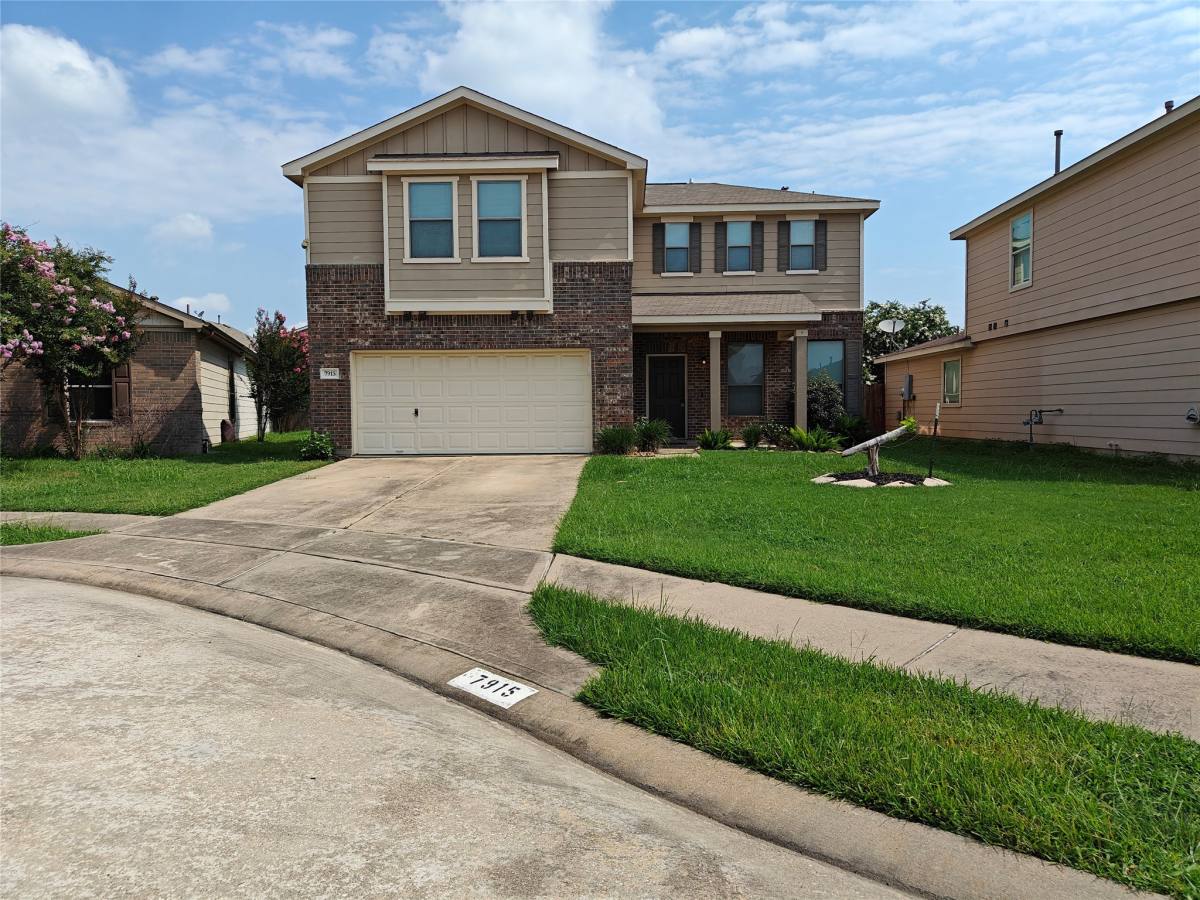Apartment for rent at 7915 Moss Springs Court, Cypress, TX 77433