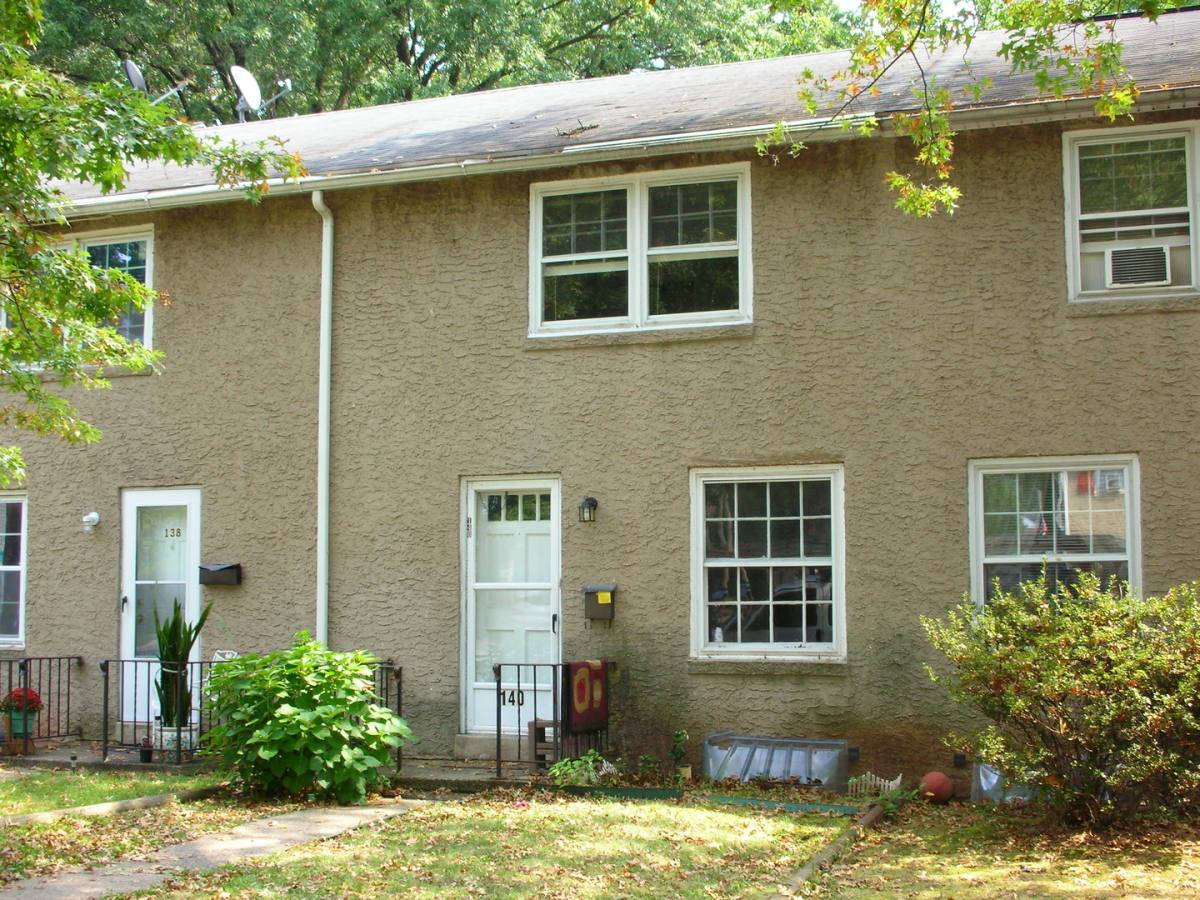 Townhouse for rent at 140 Sunrise Dr, Pottstown, PA 19464