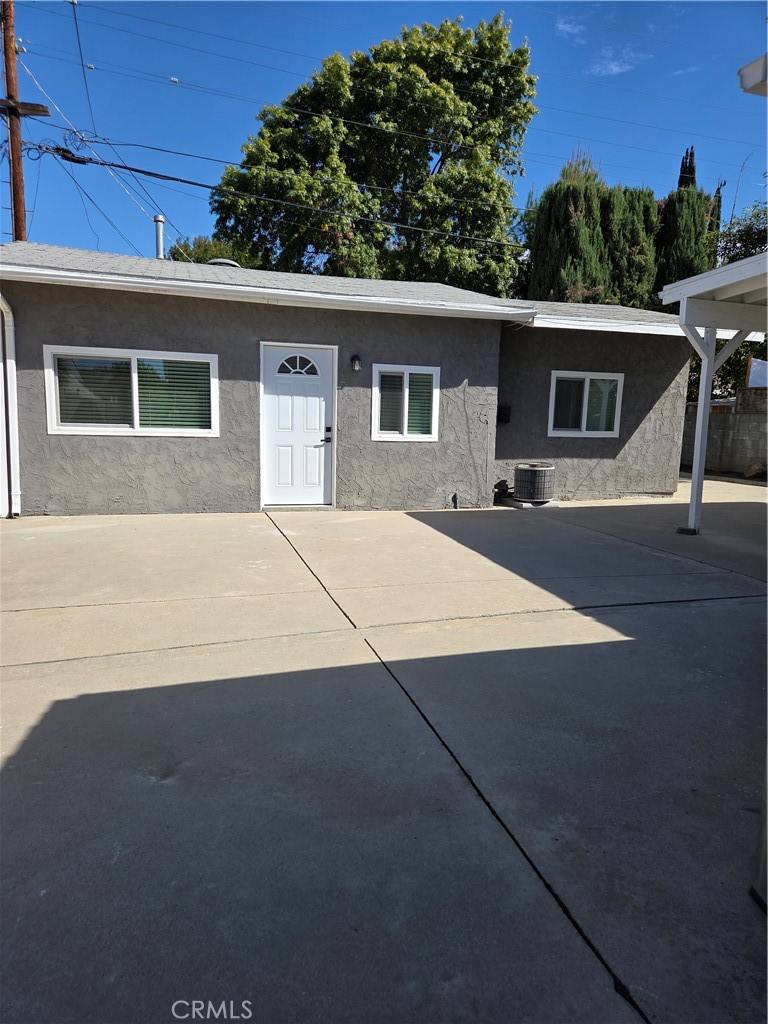 Apartment for rent at 6956 Wystone Ave #6956B, Reseda, CA 91335
