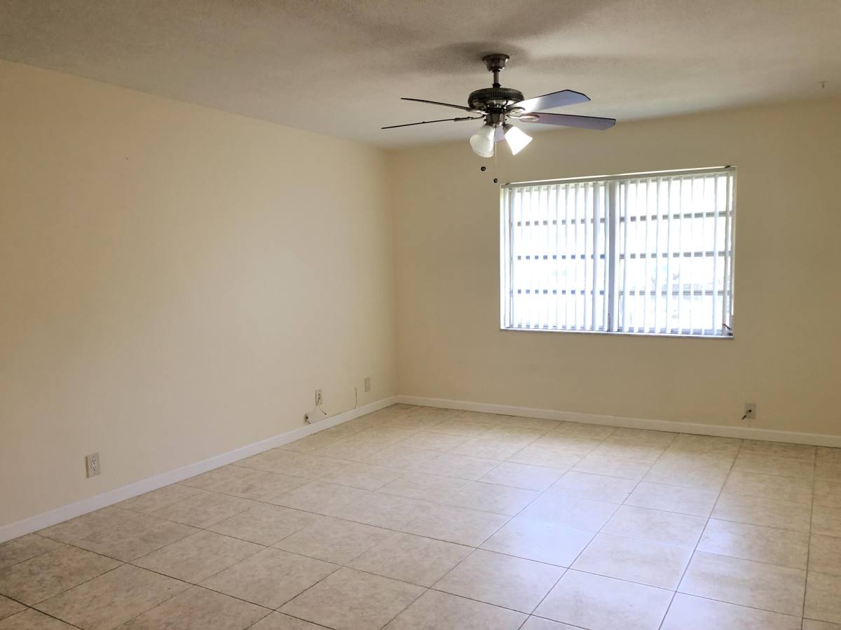 Apartment for rent at 5811 NE 14th Rd #4, Fort Lauderdale, FL 33334