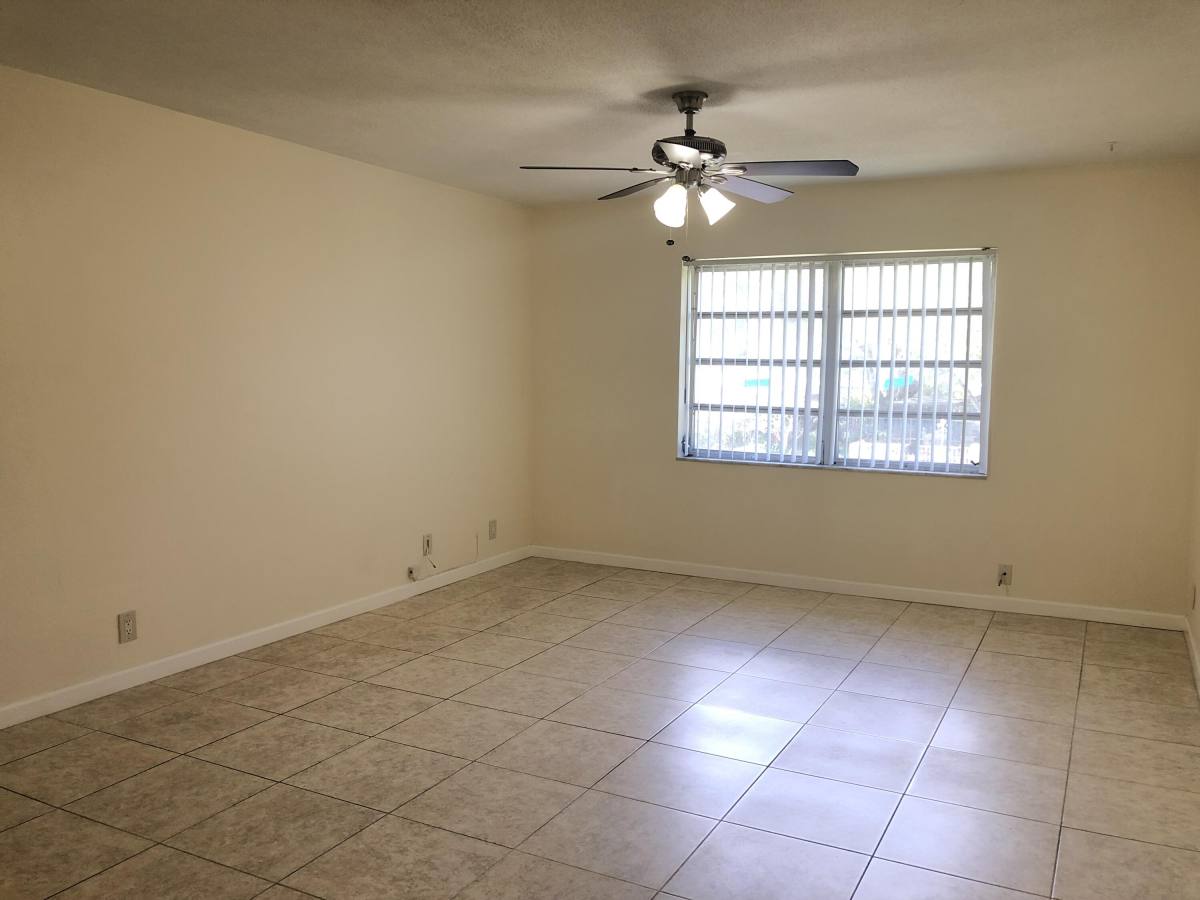 Apartment for rent at 5811 NE 14th Rd #4, Fort Lauderdale, FL 33334