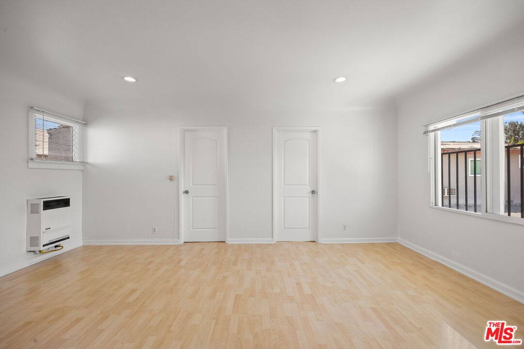 Apartment for rent at 435 1 2 W Elk Ave #435, Glendale, CA 91204