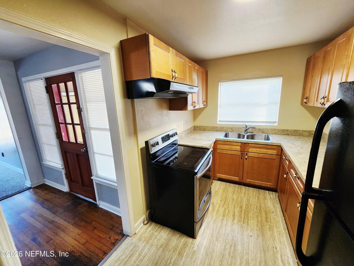 Apartment for rent at 2358 Broward Rd, Jacksonville, FL 32218