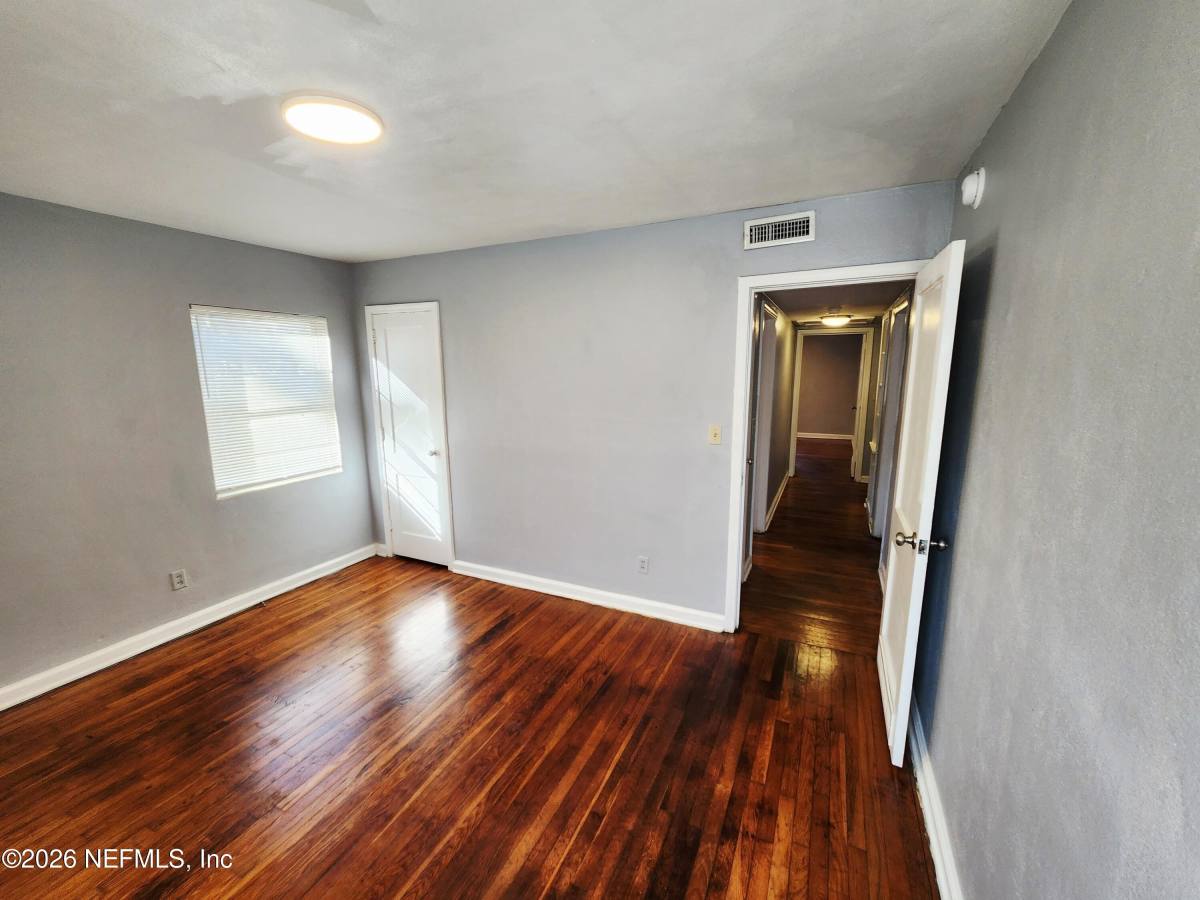 Apartment for rent at 2358 Broward Rd, Jacksonville, FL 32218