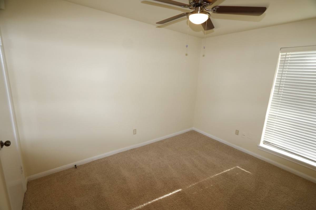 Apartment for rent at 2319 Quail Valley E Dr, Missouri City, TX 77459