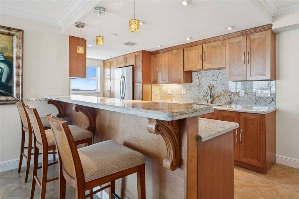 Condo for rent at 1160 Hillsboro Mile #901, Pompano Beach, FL 33062