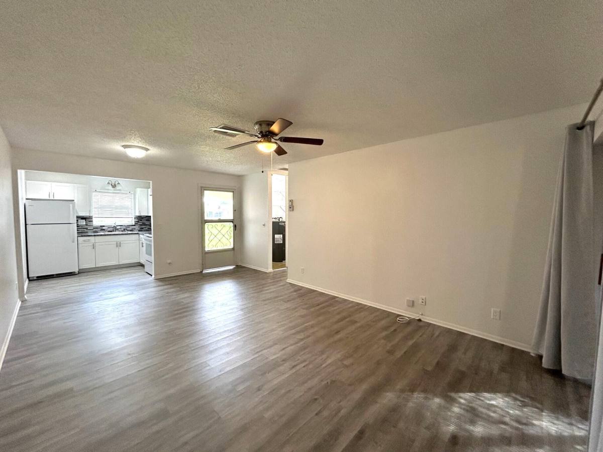 Apartment for rent at 2723 Dudley Dr W #2723G, West Palm Beach, FL 33415