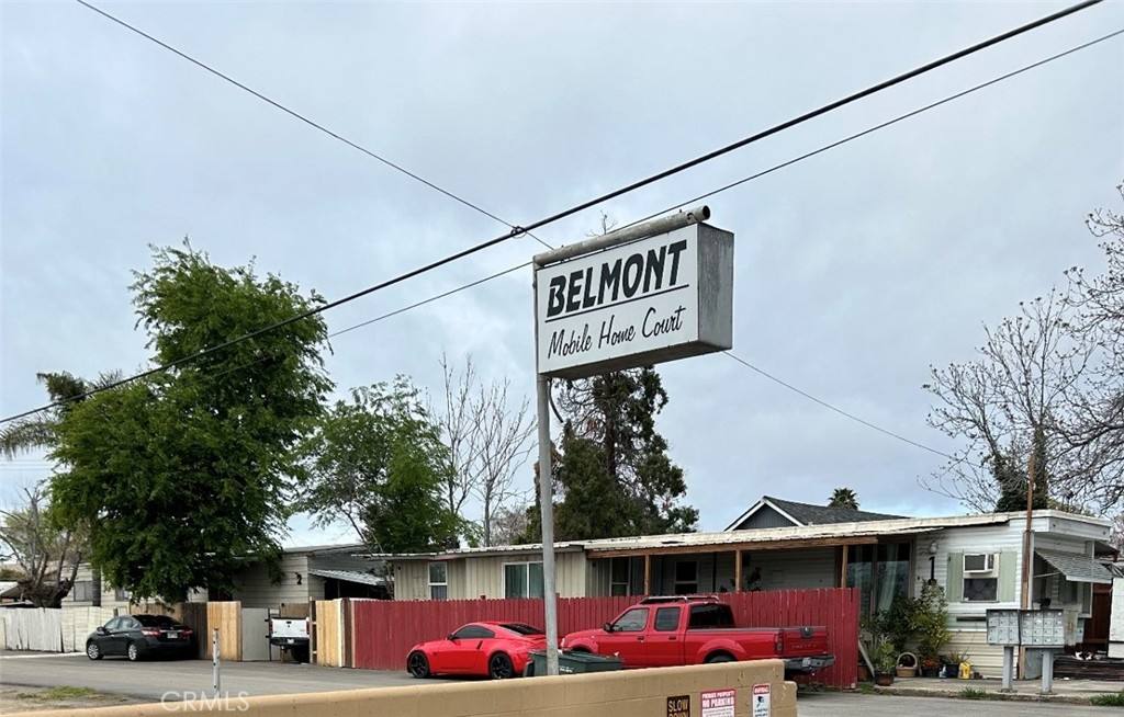 Apartment for rent at 501 Belmont Ave #501-8, Bakersfield, CA 93308