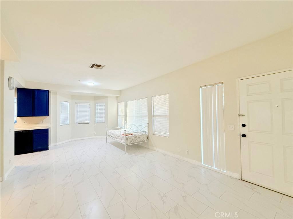 Townhouse for rent at 319 W Duarte Rd #319A, Monrovia, CA 91016