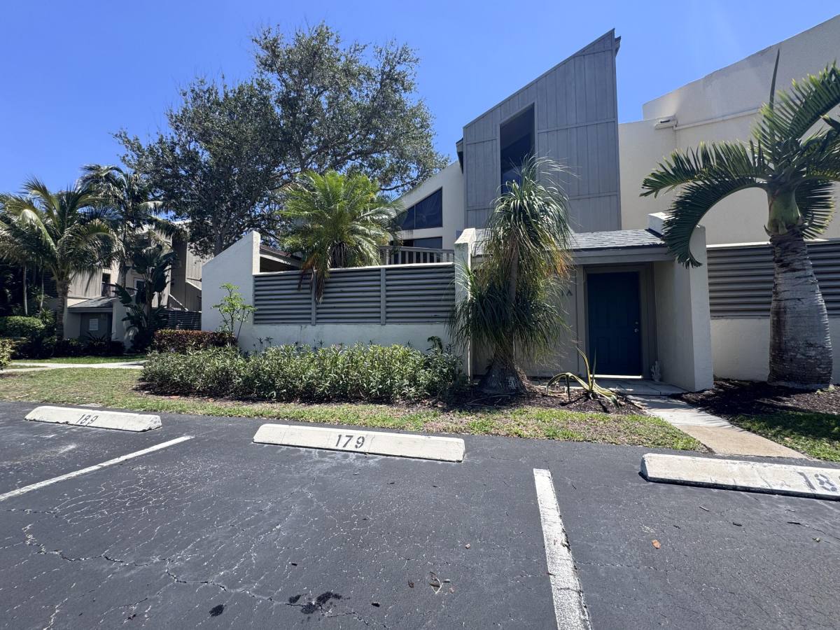 Condo for rent at 1605 Highway 1 #16051A, Jupiter, FL 33477
