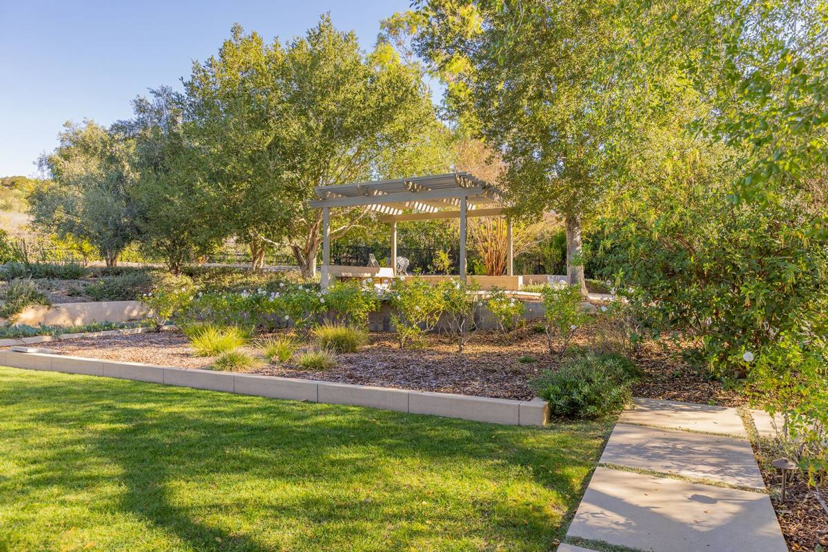House for rent at 12969 Blue Heron, Ojai, CA 93023