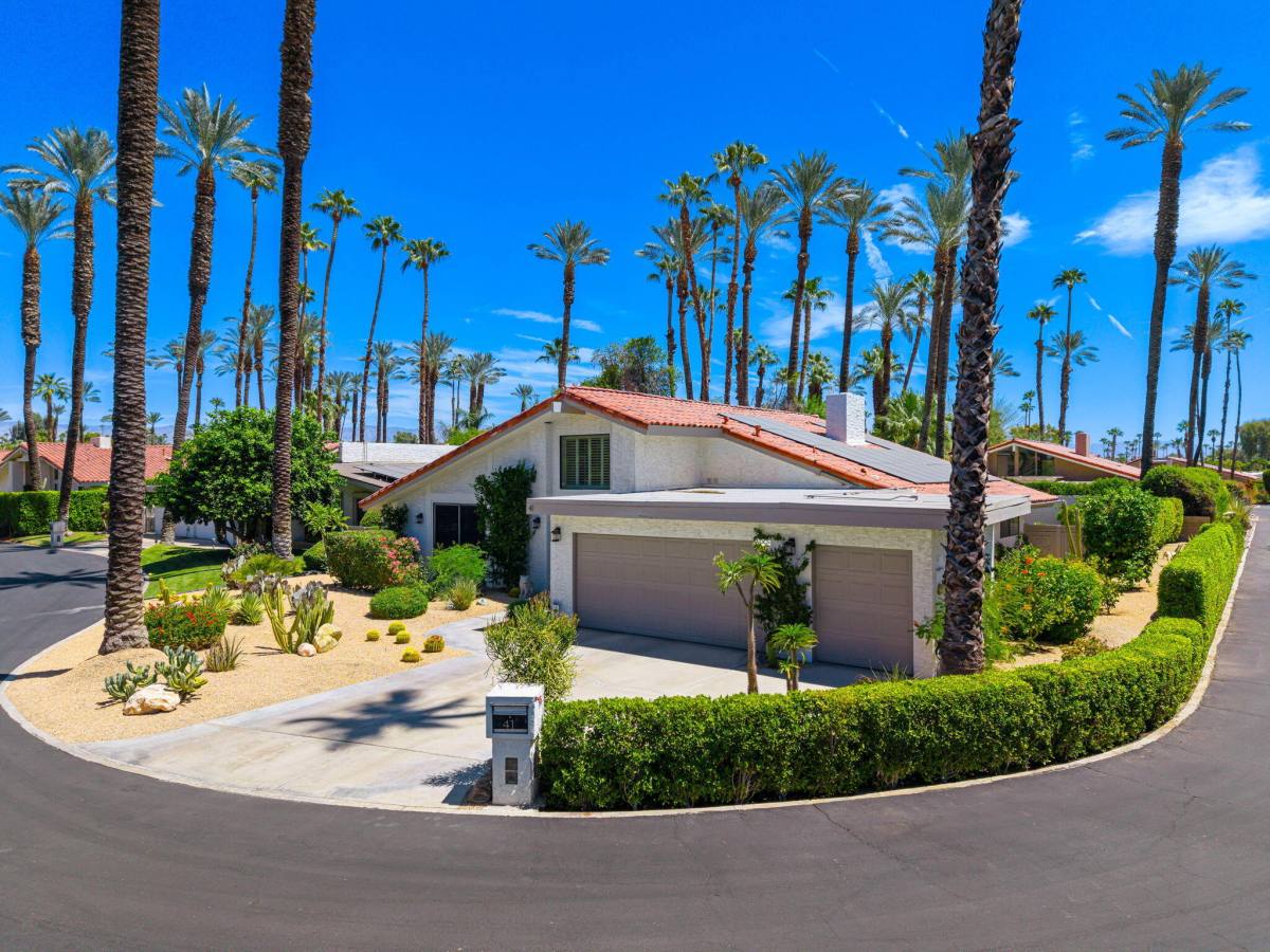 Apartment for rent at 41 Lincoln Place #41, Rancho Mirage, CA 92270