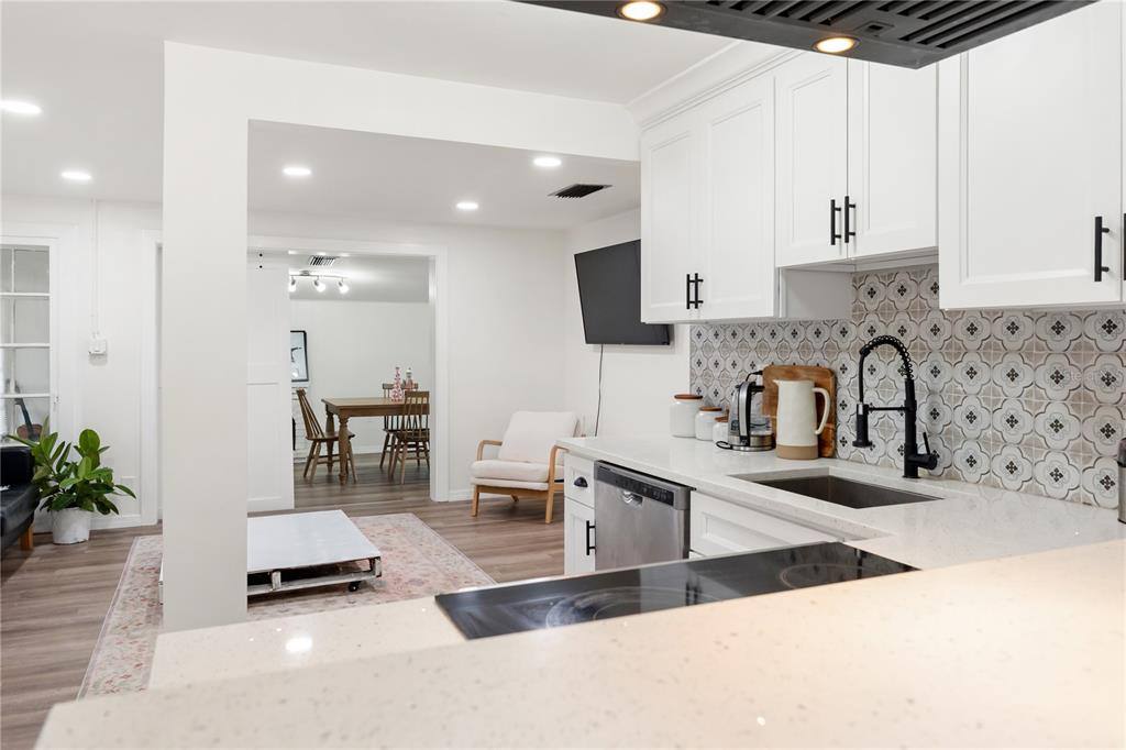 Apartment for rent at 4105 Rockefeller Ave, Sarasota, FL 34231