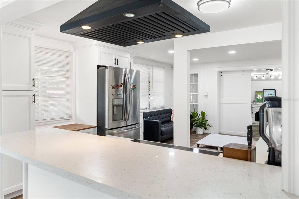 Apartment for rent at 4105 Rockefeller Ave, Sarasota, FL 34231