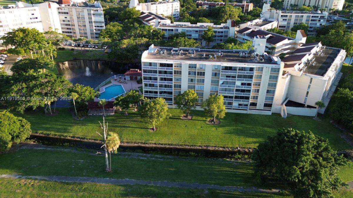 Apartment for rent at 7051 Environ Blvd #436, Fort Lauderdale, FL 33319