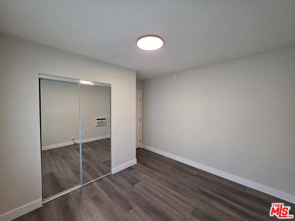 Apartment for rent at 1411 Innes Place #1, Venice, CA 90291
