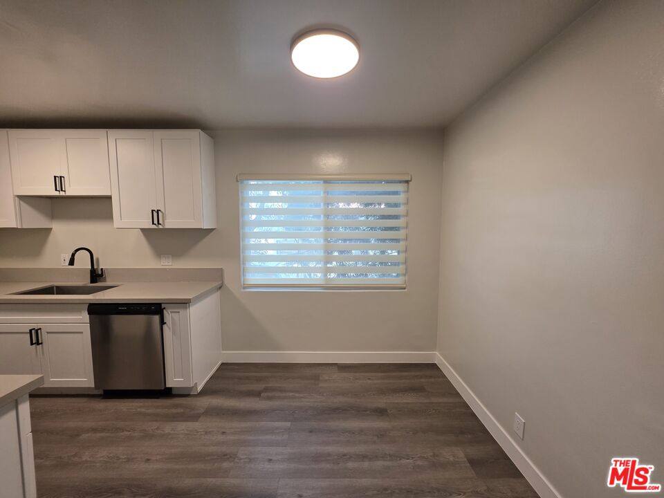 Apartment for rent at 1411 Innes Place #1, Venice, CA 90291