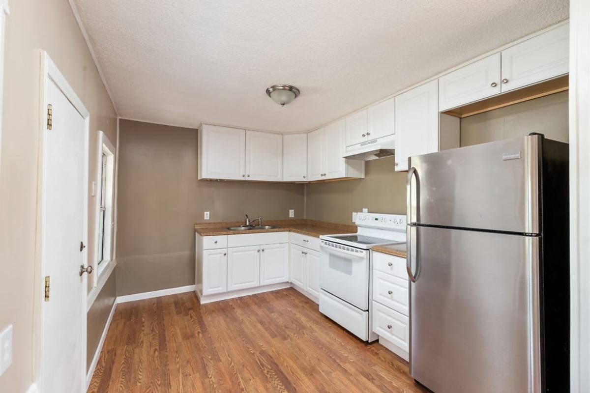 House for rent at 16960 Mockingbird Canyon, Riverside, CA 92504