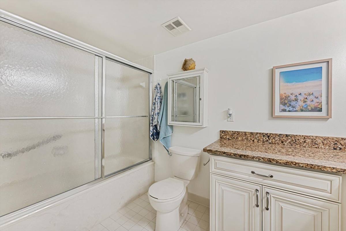 Apartment for rent at 11282 Green Lake Dr #204, Boynton Beach, FL 33437