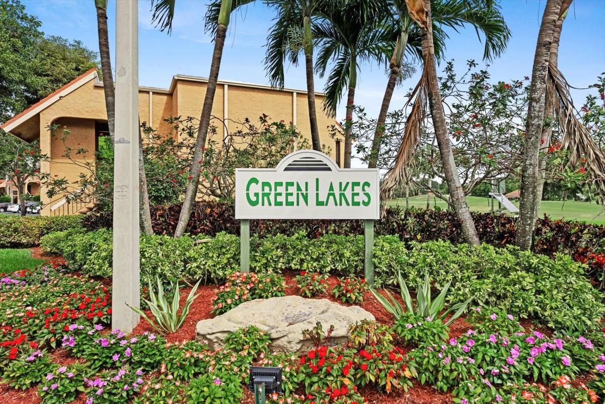 Apartment for rent at 11282 Green Lake Dr #204, Boynton Beach, FL 33437