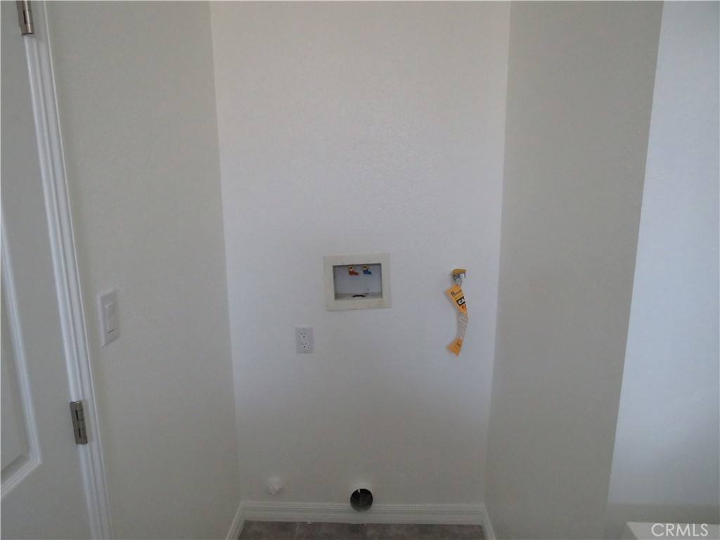 Apartment for rent at 9013 Gladbeck Ave, Northridge, CA 91324