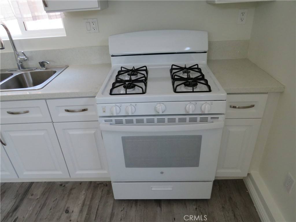 Apartment for rent at 9013 Gladbeck Ave, Northridge, CA 91324