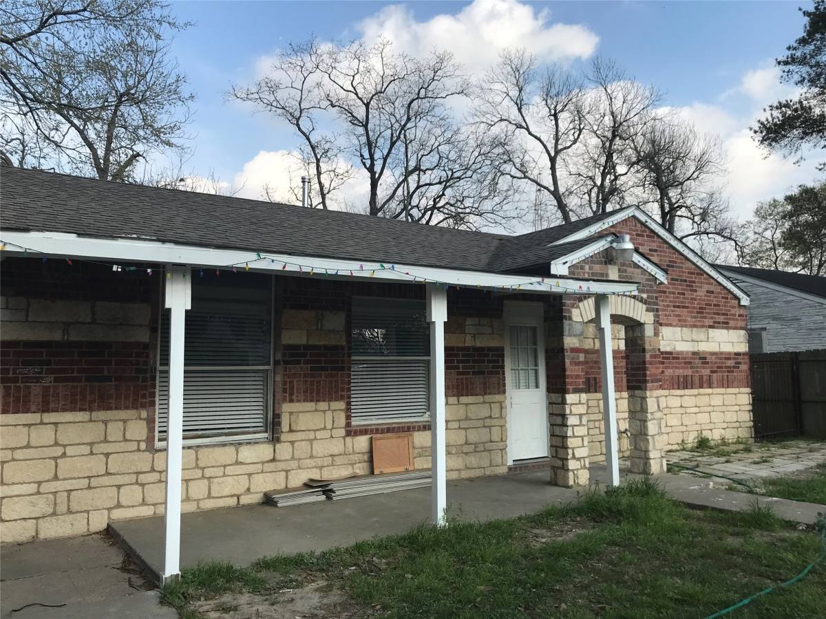Apartment for rent at 7314 Werner St, Houston, TX 77076