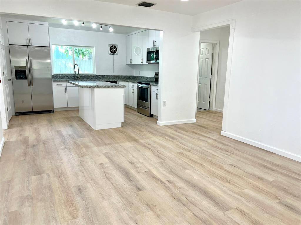 Apartment for rent at 801 NE 36th St #801, Fort Lauderdale, FL 33334