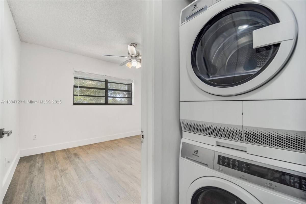 Apartment for rent at 18220 Mediterranean Blvd #618, Hialeah, FL 33015